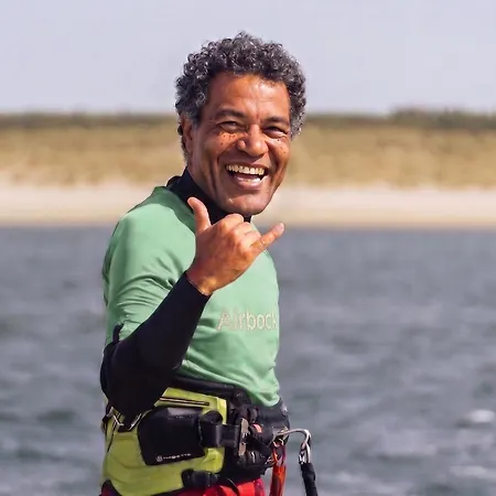 Airbock Kitesurf Experience אכסניה טריפה